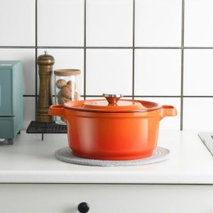 Lodge Pre-Seasoned Cast Iron Skillet with Silicone Hot Handle Holder - 10.25 Inch